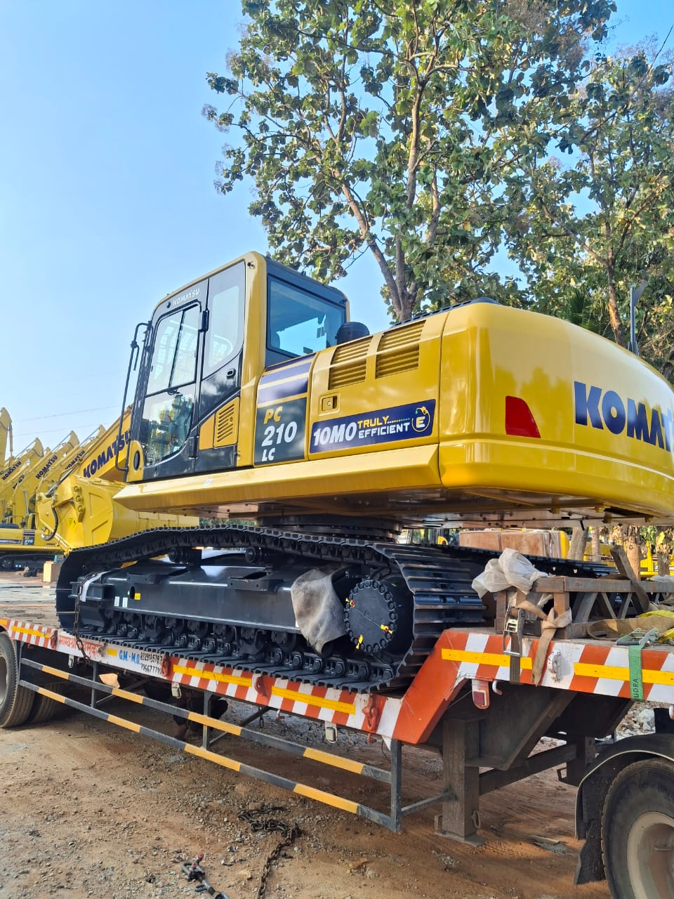 Brand new Komatsu PC210