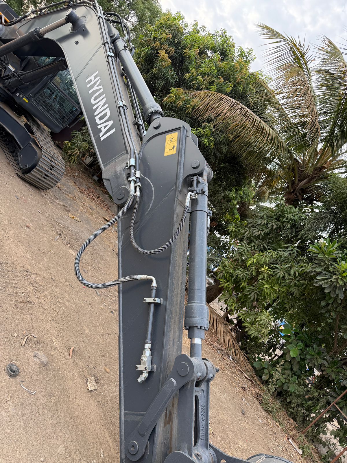 Brand new Hyundai R215L